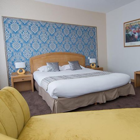 Hotel Eden Bethune Bagian luar foto