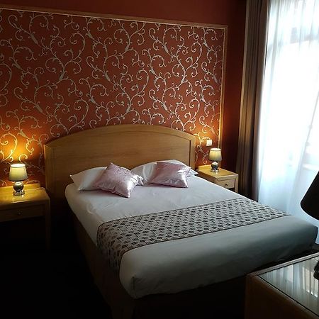 Hotel Eden Bethune Bagian luar foto