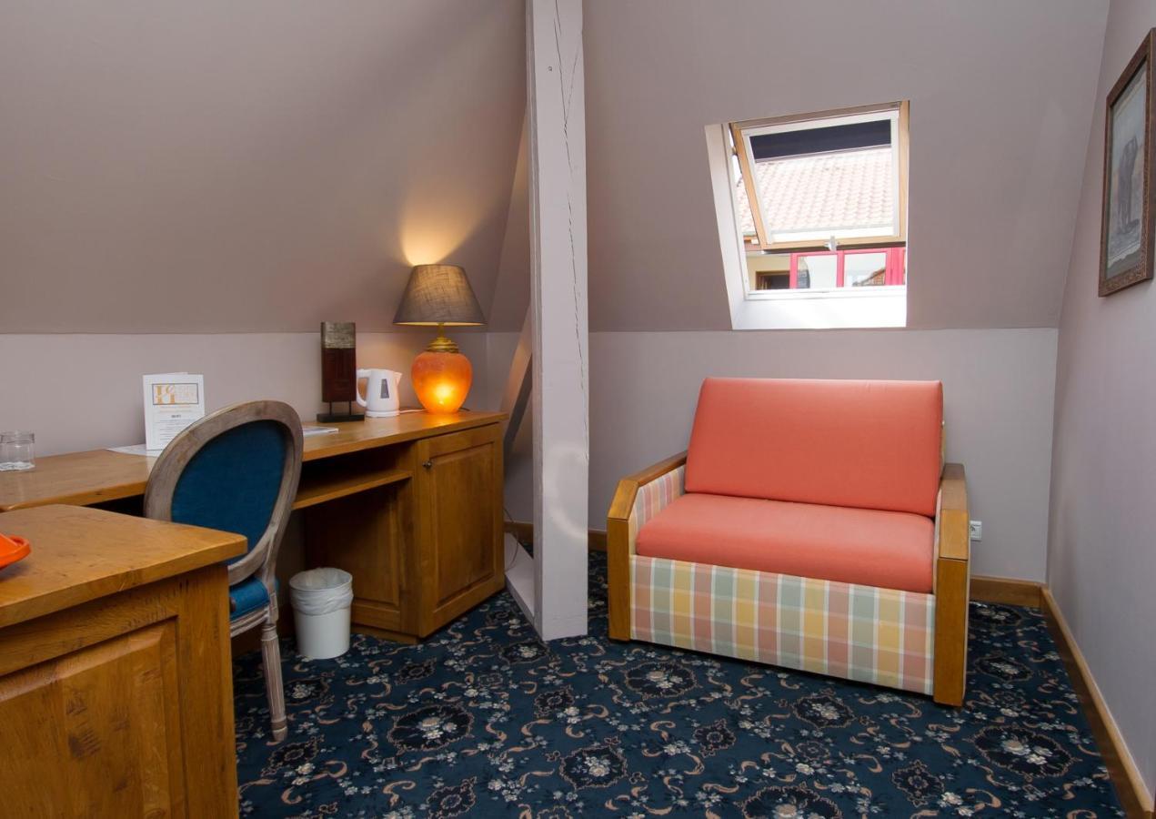 Hotel Eden Bethune Bagian luar foto