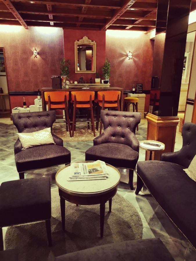 Hotel Eden Bethune Bagian luar foto