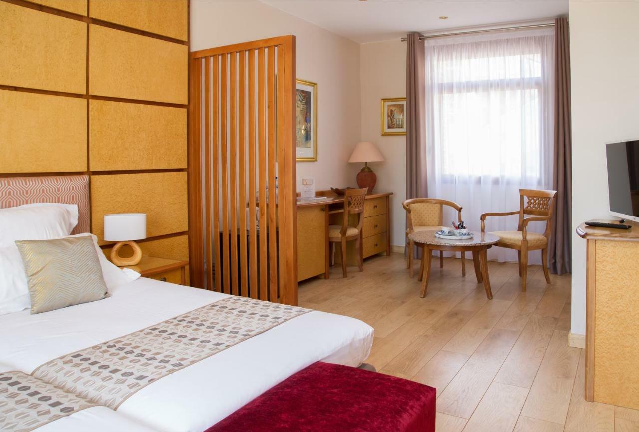 Hotel Eden Bethune Bagian luar foto